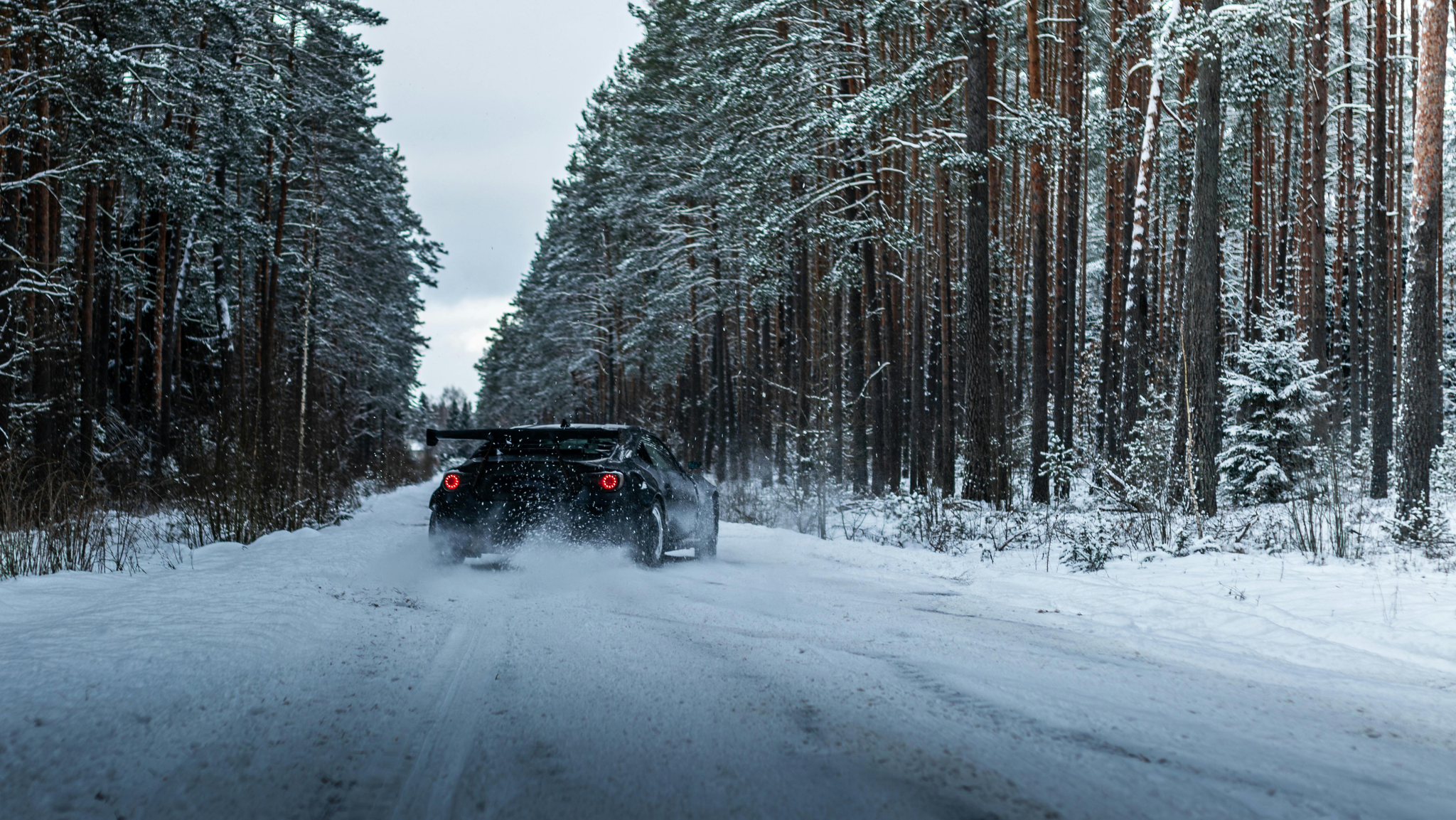 How to Protect Your Car from Snow and Salt: Winter Driving Essentials